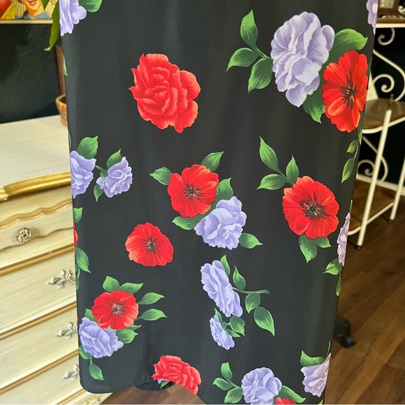 Vintage Floral Black Dress with Red and Purple Flowers - Picture 3 of 8